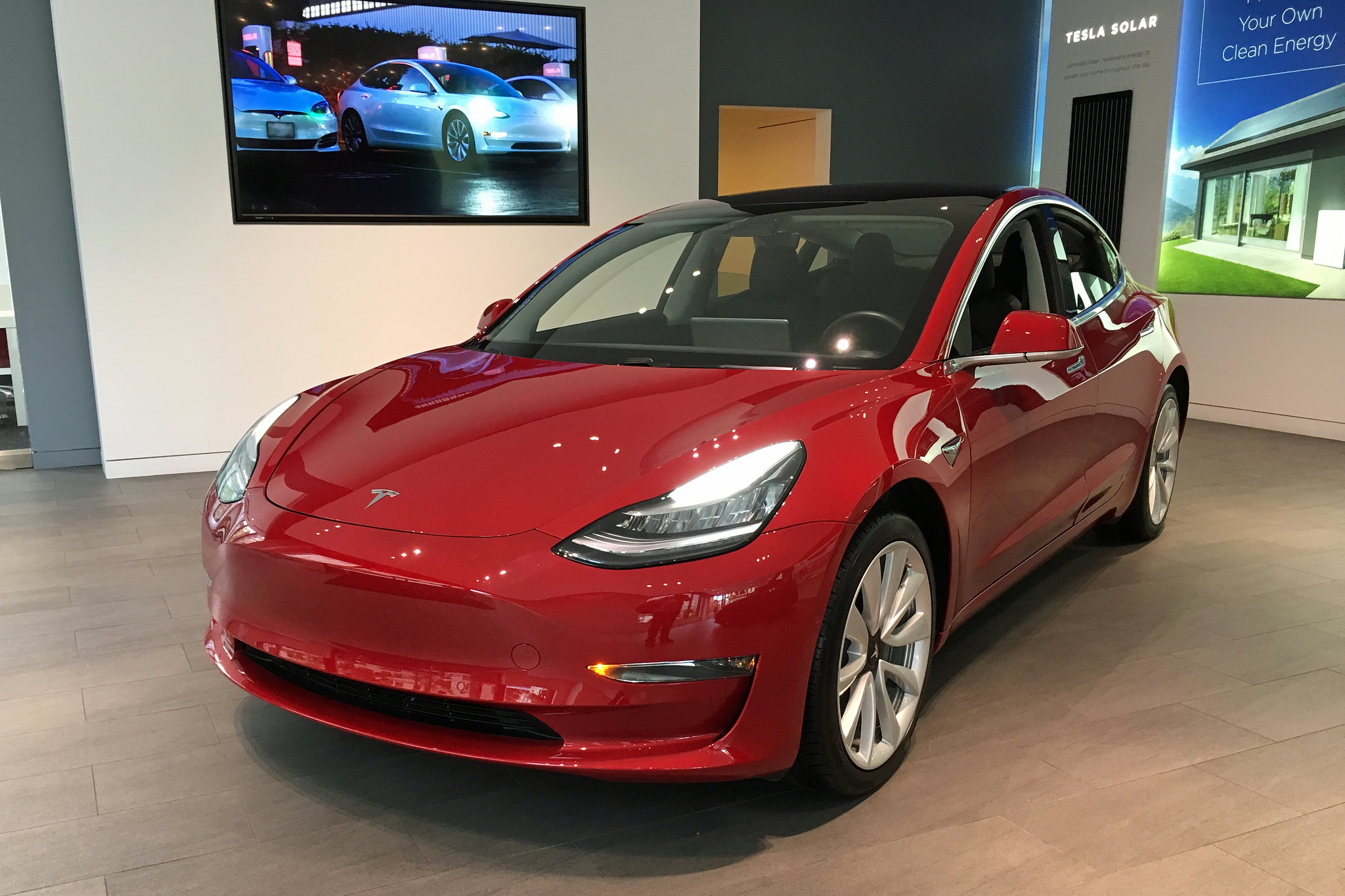          Tesla Model 3 2020      DRIVE2