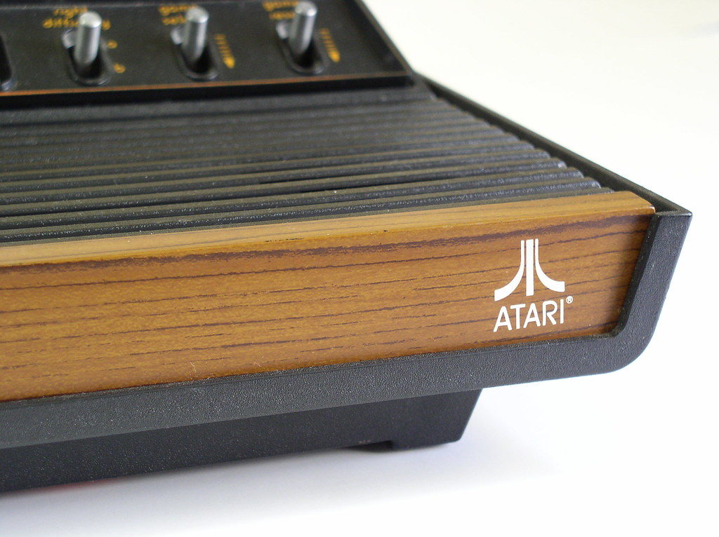 Atari шок - обвал индустрии видеоигр. Уроки для бизнеса