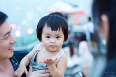 Давая имена китайским детям, можно заработать состояние