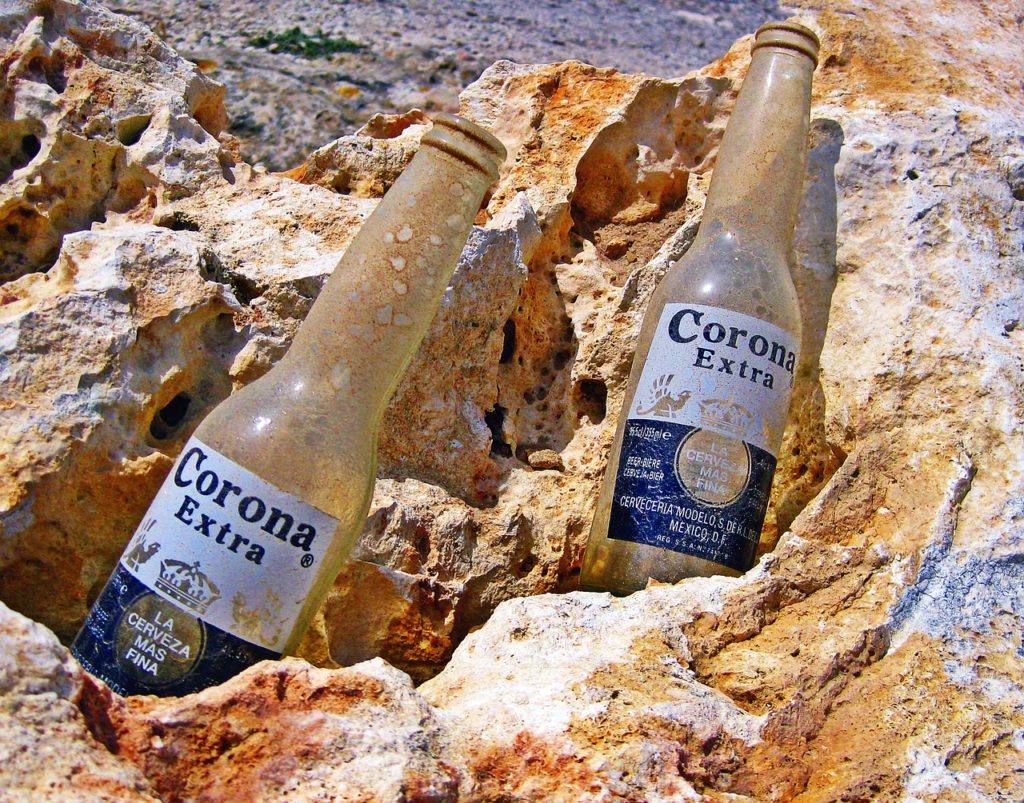 Коронавирус и пиво Corona: как эпидемия повлияла на легендарный бренд