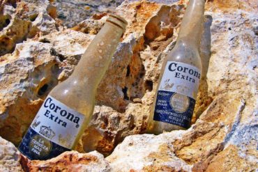 Коронавирус и пиво Corona: как эпидемия повлияла на легендарный бренд